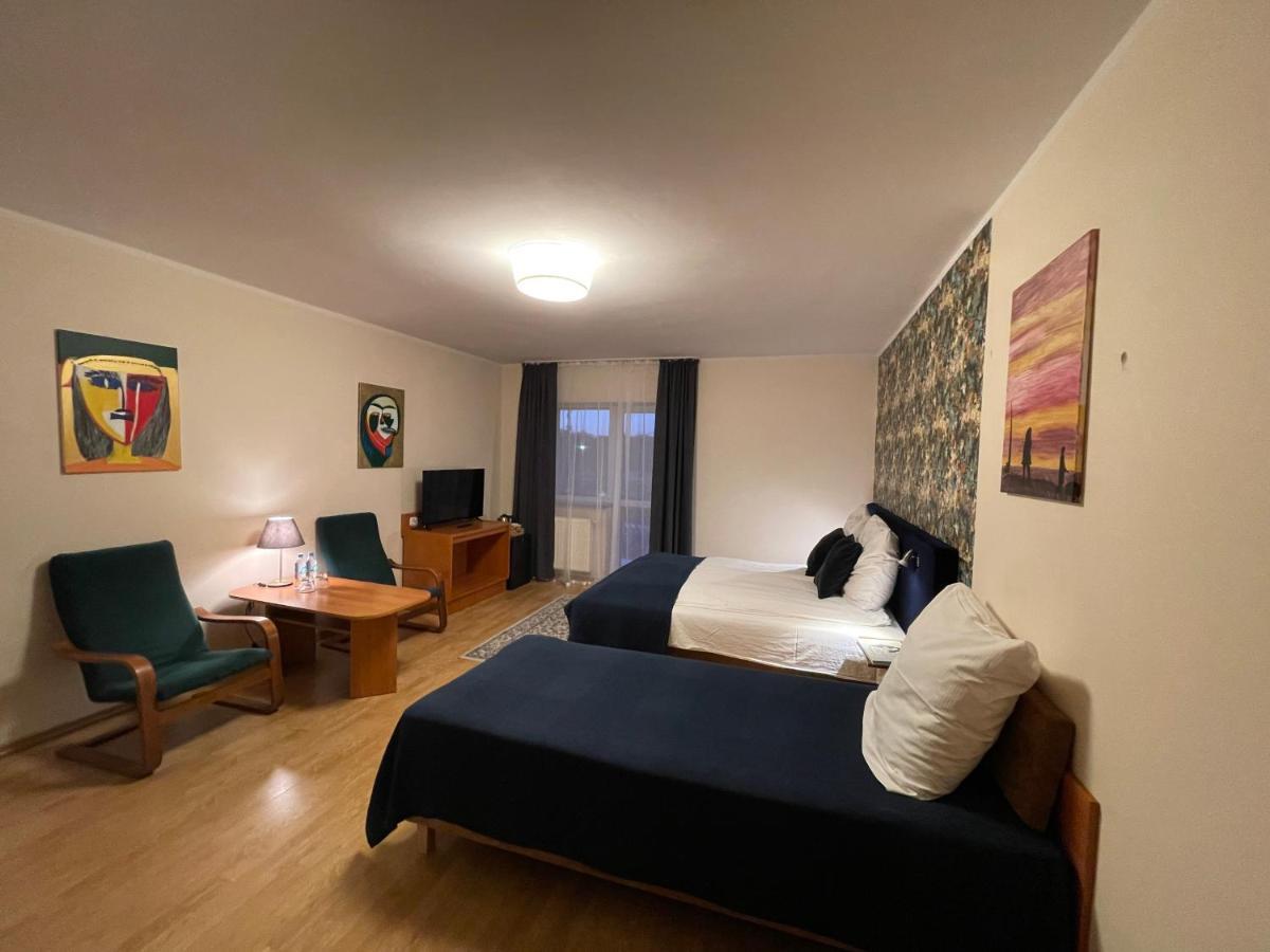 Hotel Gołąbek Łeba Buitenkant foto