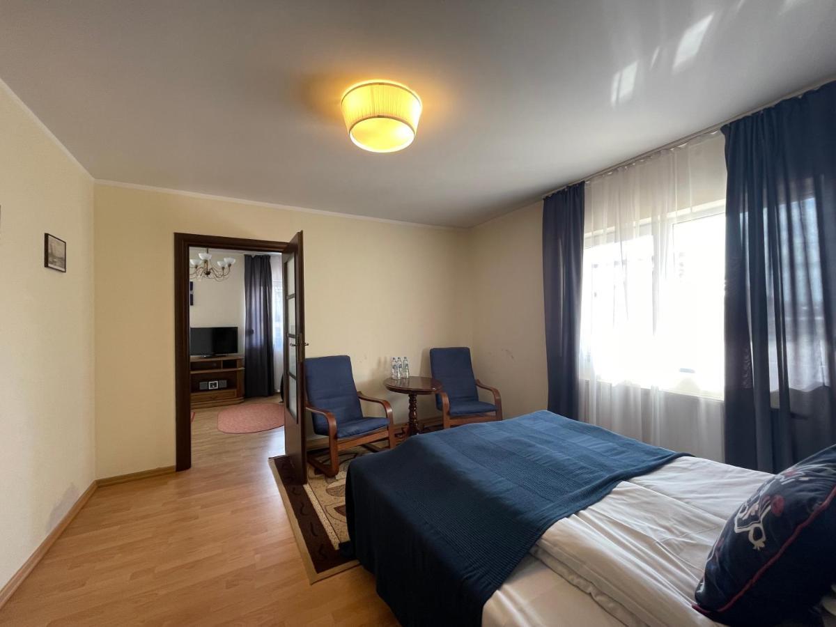 Hotel Gołąbek Łeba Buitenkant foto