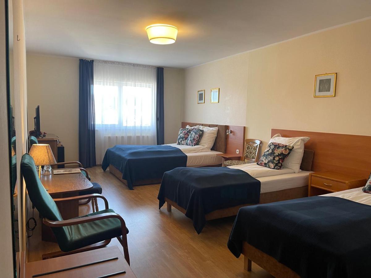 Hotel Gołąbek Łeba Buitenkant foto