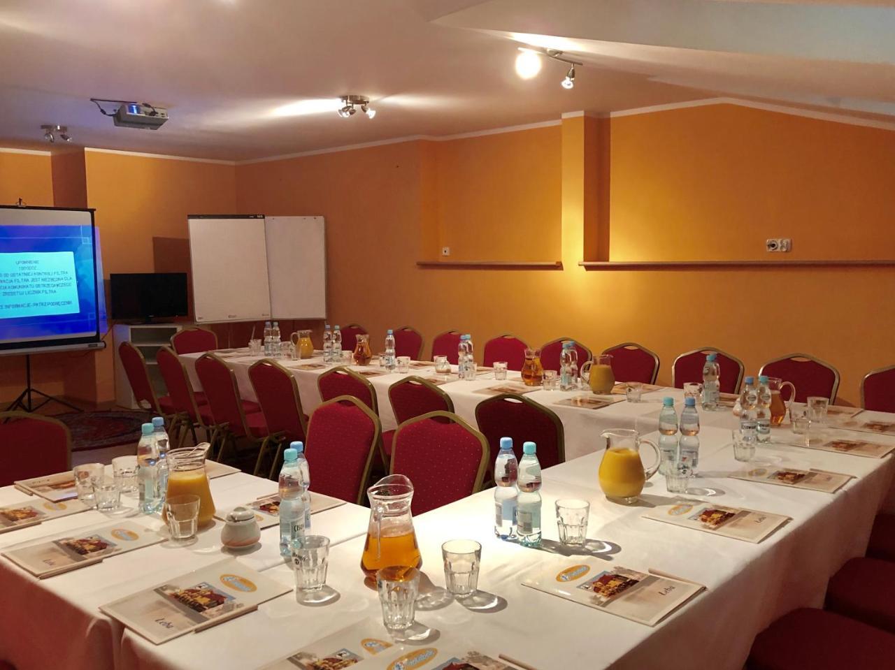 Hotel Gołąbek Łeba Buitenkant foto