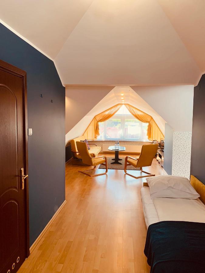Hotel Gołąbek Łeba Buitenkant foto